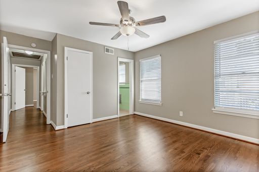 511 Classen Dr, Dallas, TX 75218-1727