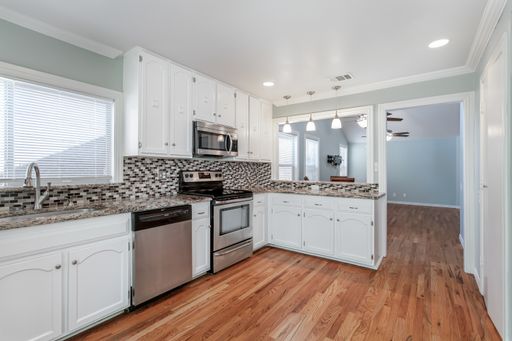 4139 Rosser Sq, Dallas, TX 75244-6643