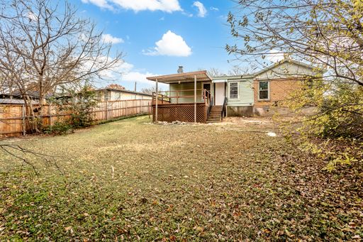 3311 Tooms St, Dallas, TX 75227-6345