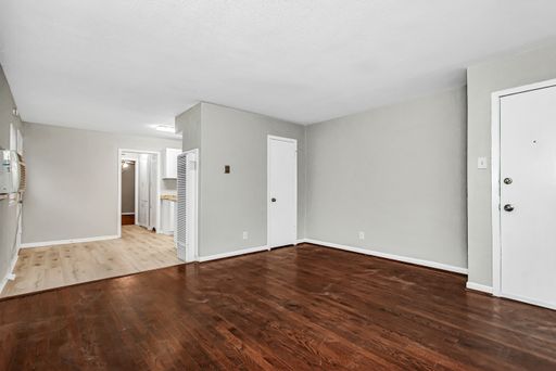 4916 Worth St Apt 1, Dallas, TX 75214-5363