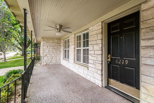 6219 Penrose Ave, Dallas, TX 75214-3041