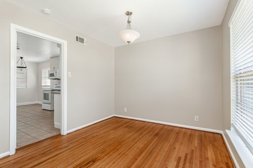 1830 Viewcrest Dr, Dallas, TX 75228-4216