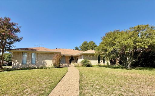 8405 Lullwater Dr, Dallas, TX 75218-1151