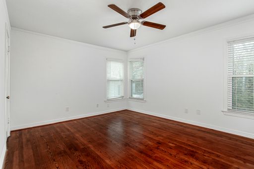 3311 Tooms St, Dallas, TX 75227-6345