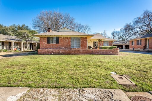 6520 Saint Moritz Ave, Dallas, TX 75214-2428