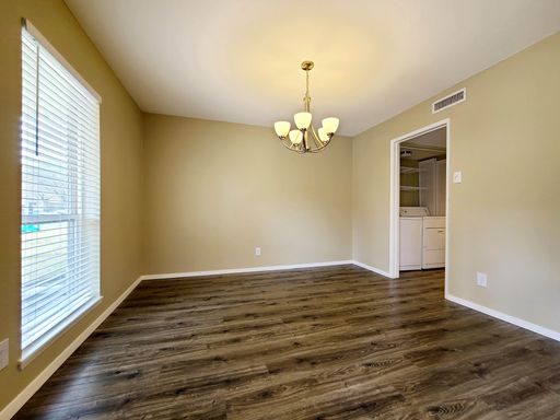 4130 Santa Barbara Dr, Dallas, TX 75214-2856