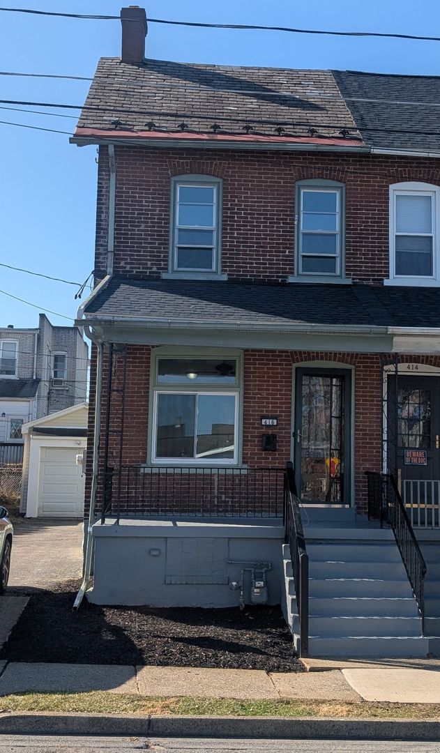 Bethlehem House: 416 E. Laurel St.