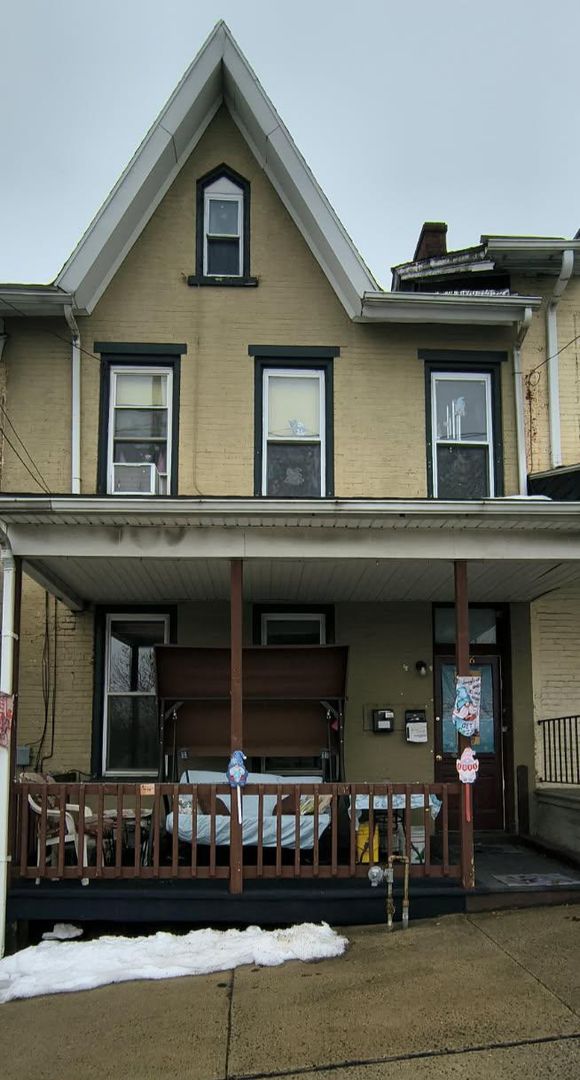 Bethlehem Apartment: 228 W. 3rd St