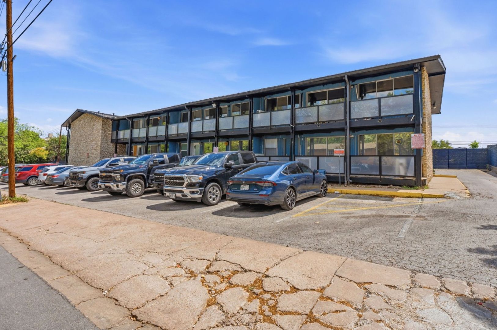Austin Apartment: 2910 Medical Arts St.