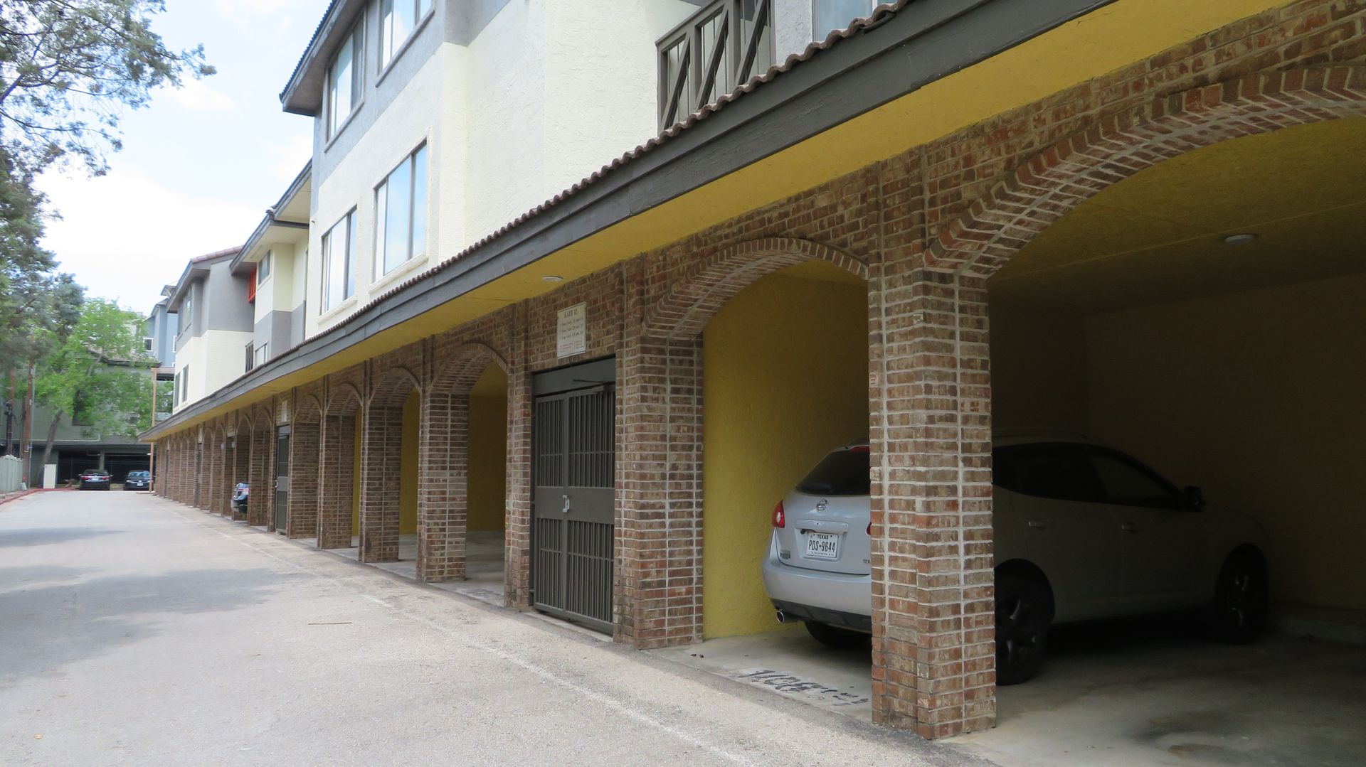 Austin House: 806 W. 24th St - Croix Unit 200