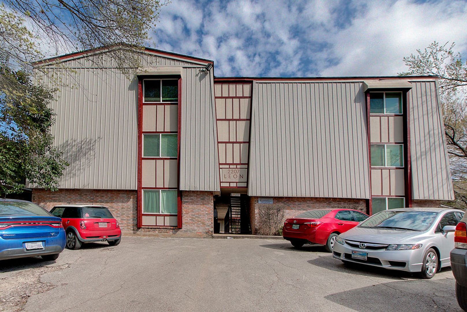 Austin Condo: 2207 Leon Street #103