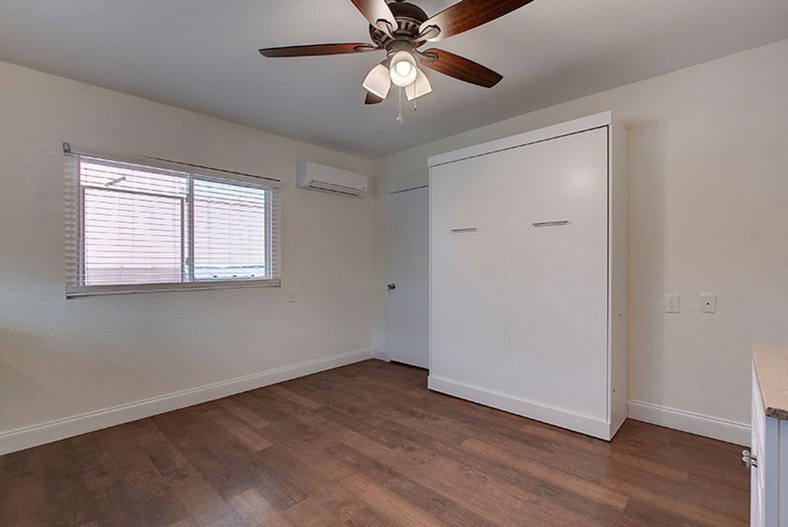 Austin Apartment: 306 E 30th st