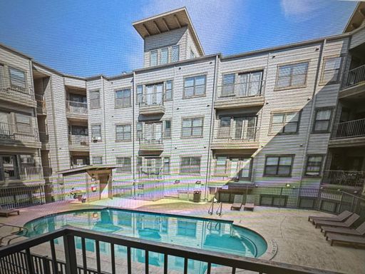 Modern Comfort Meets Campus Convenience — Texan Shoal Creek #317 – photo 1