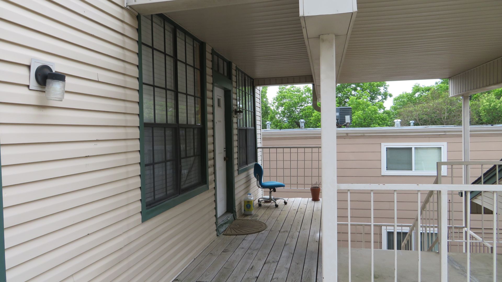 Austin House: 2300 Leon St.