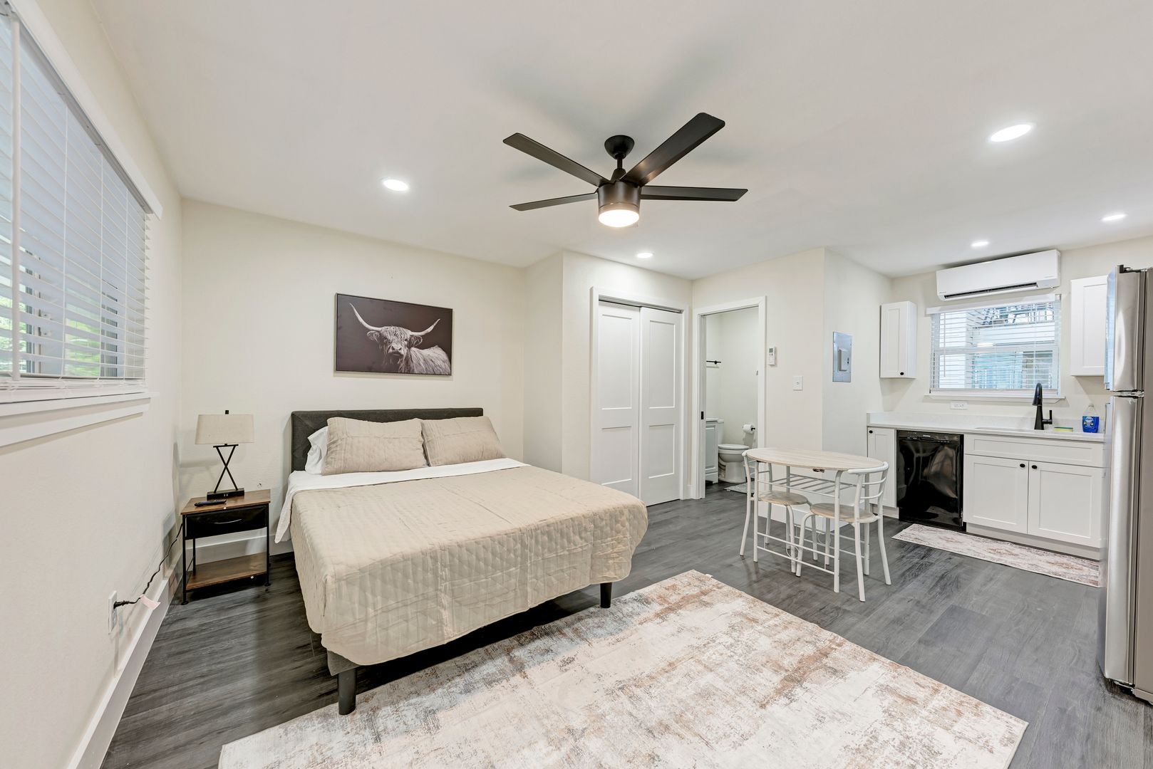 Austin Condo: 2302 Leon #13