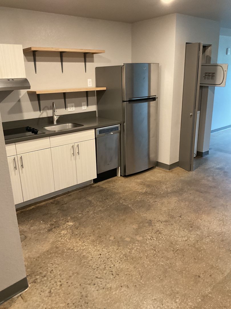 Fort Collins Apartment: 808 W. Prospect Rd