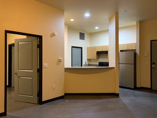 One Bedroom, One Bath Near CSU! – photo 1