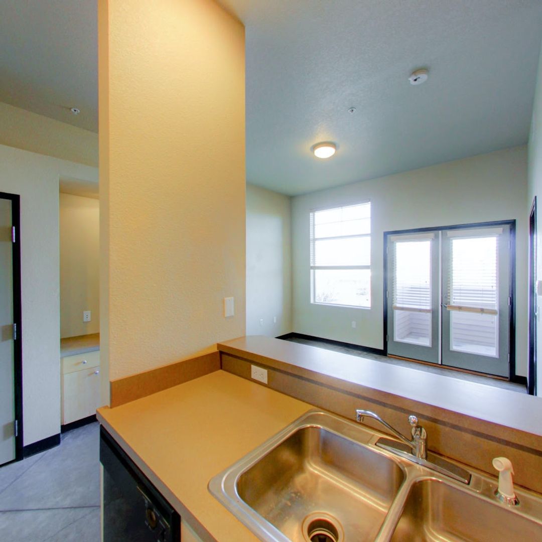 Fort Collins Apartment: 1335 W. Elizabeth Street