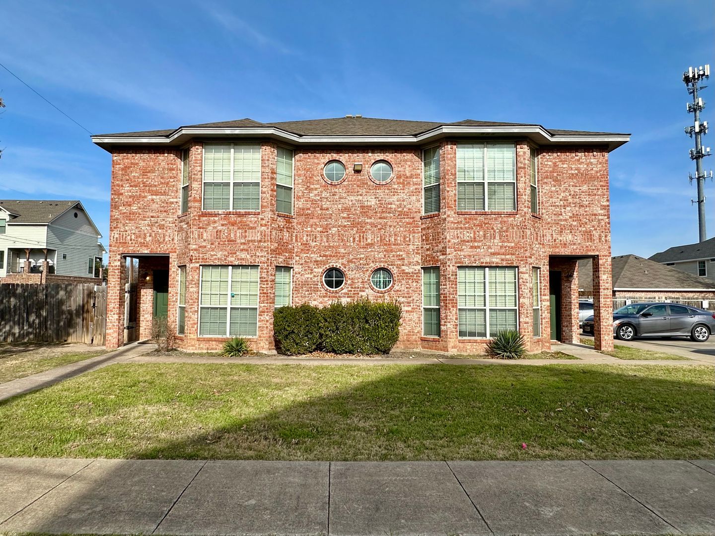Waco Apartment: 2010 Marie Dr.
