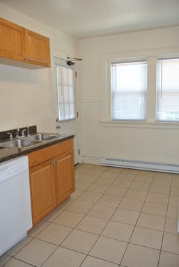  41 Prospect Ter / 27 Stevenson St, Cortland, NY 13405