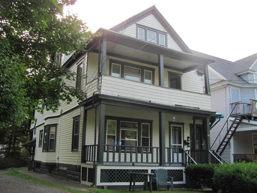 2 Bedroom apt at 708 westcott St – photo 1
