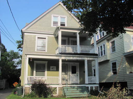 2 Bedroom apt at 911 Westcott – photo 1