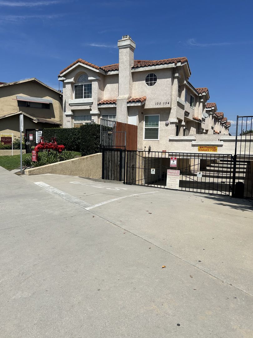 Alhambra Condo: 132 Atlantic Blvd. #A