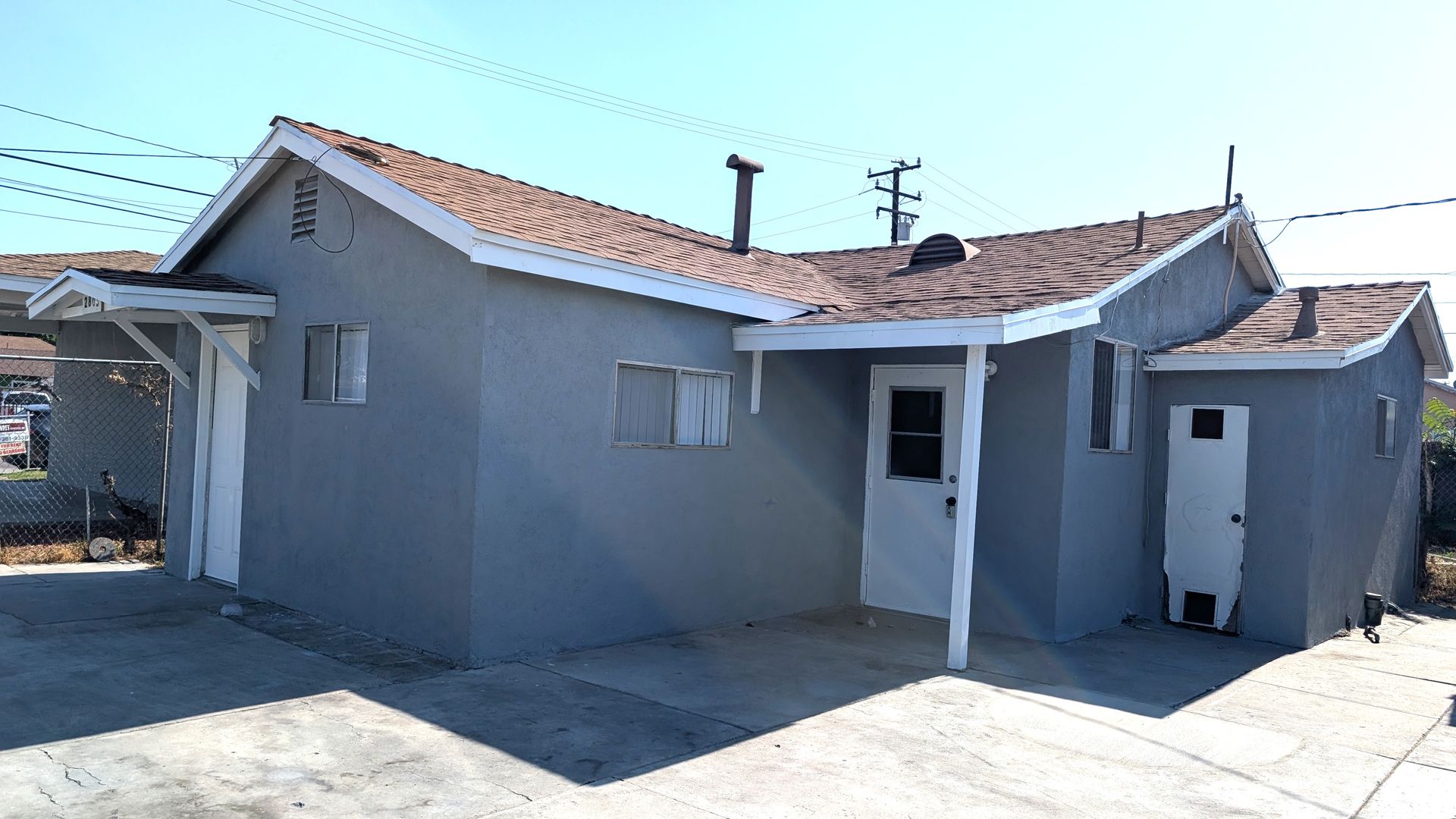 El Monte Apartment: 2805 Meeker Ave.