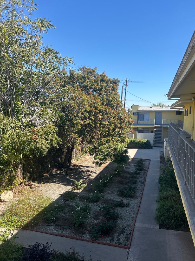 Monterey Park Apartment: 611 N. Alhambra Ave.