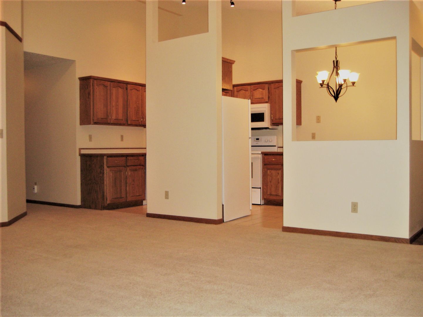 Fargo Apartment: 1728 35th Street Southwest