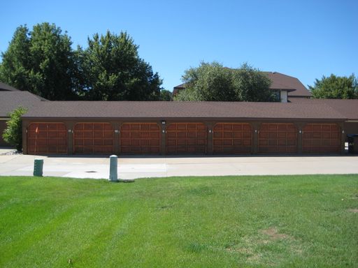 Single and Available 10'X22'