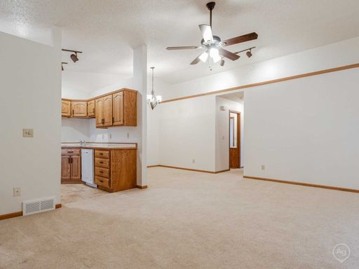1433 30th Avenue South, Unit# E – photo 1