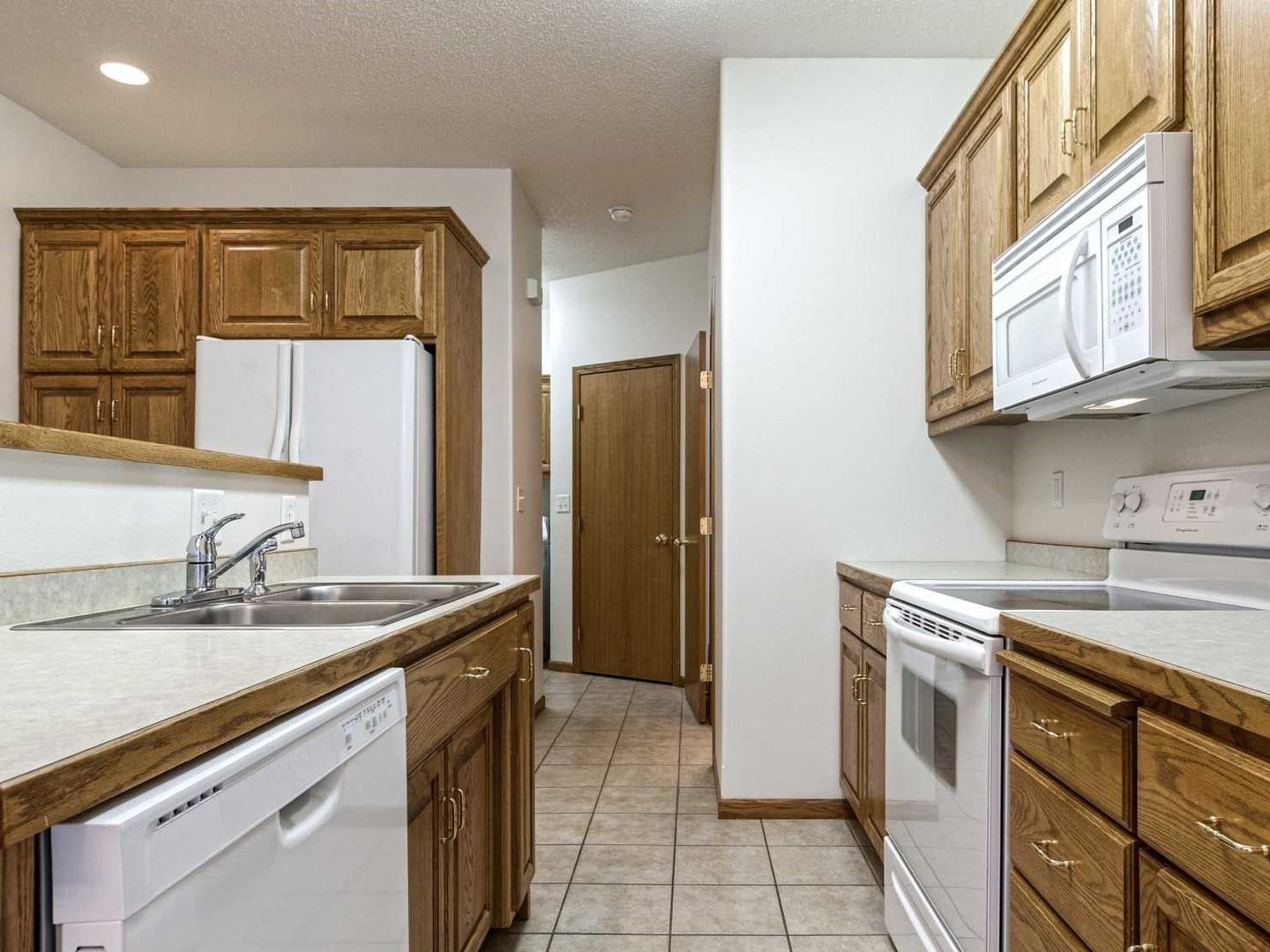 West Fargo Apartment: 1905 Sheyenne Street