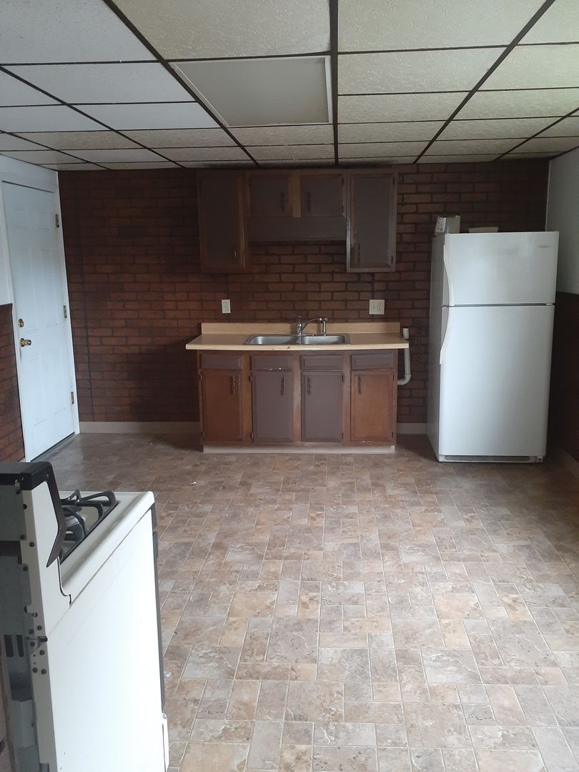 Lackawana Apartment: 44 Rich Place