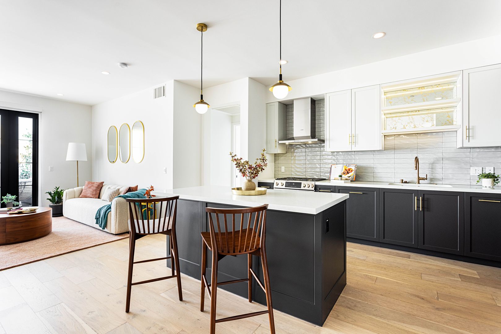 The Estelle | BREF3 1333 ORANGE GROVE LLC 3 of 23