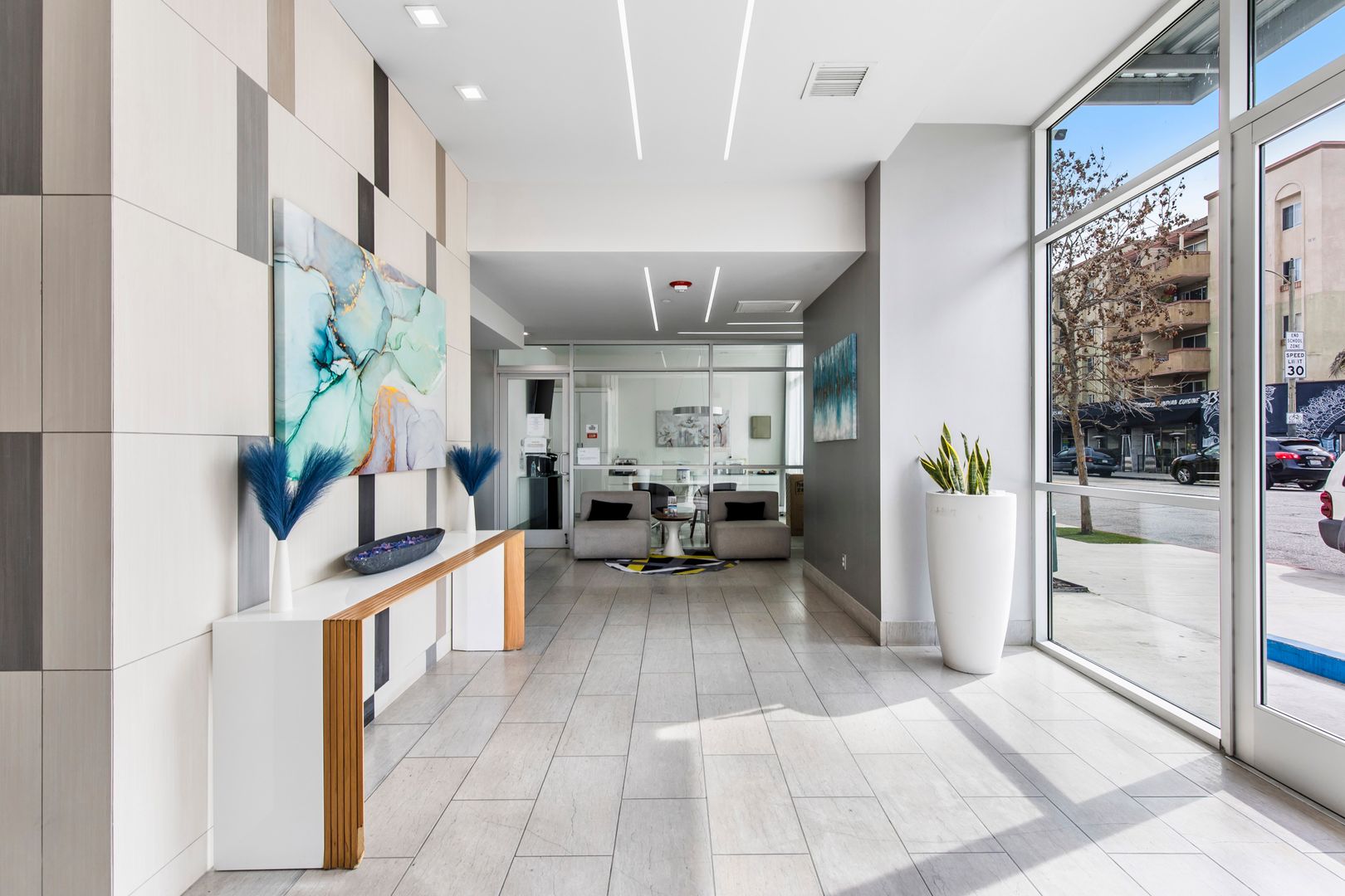 Lobby at SevenWest (6 of 7)