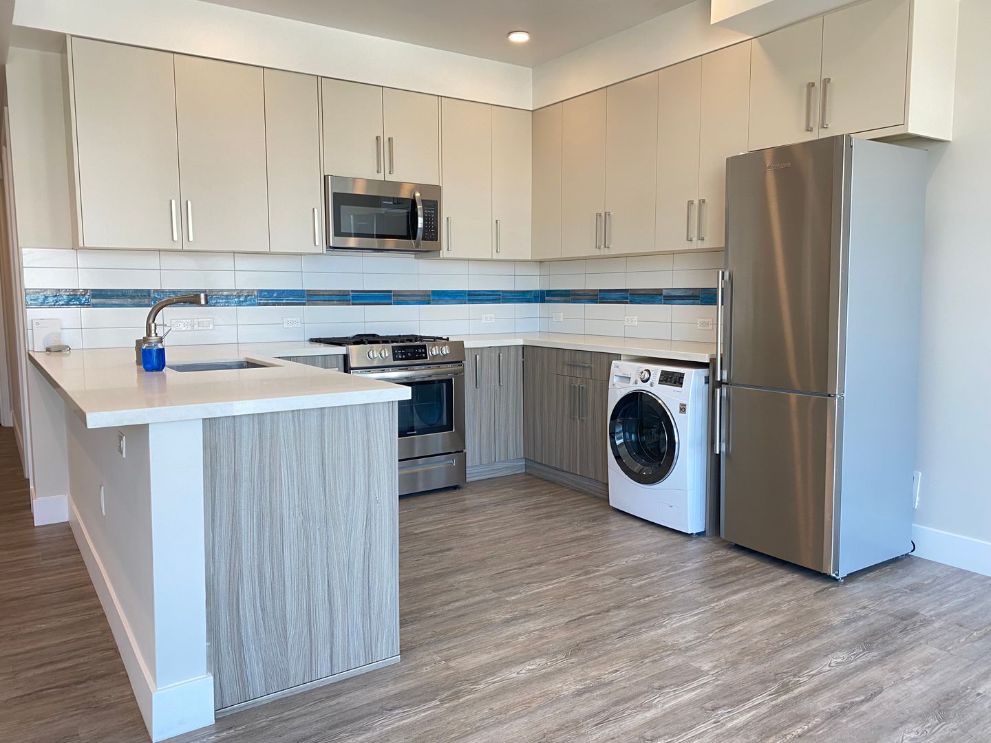 North Hollywood Apartment: 5550 Bonner Ave