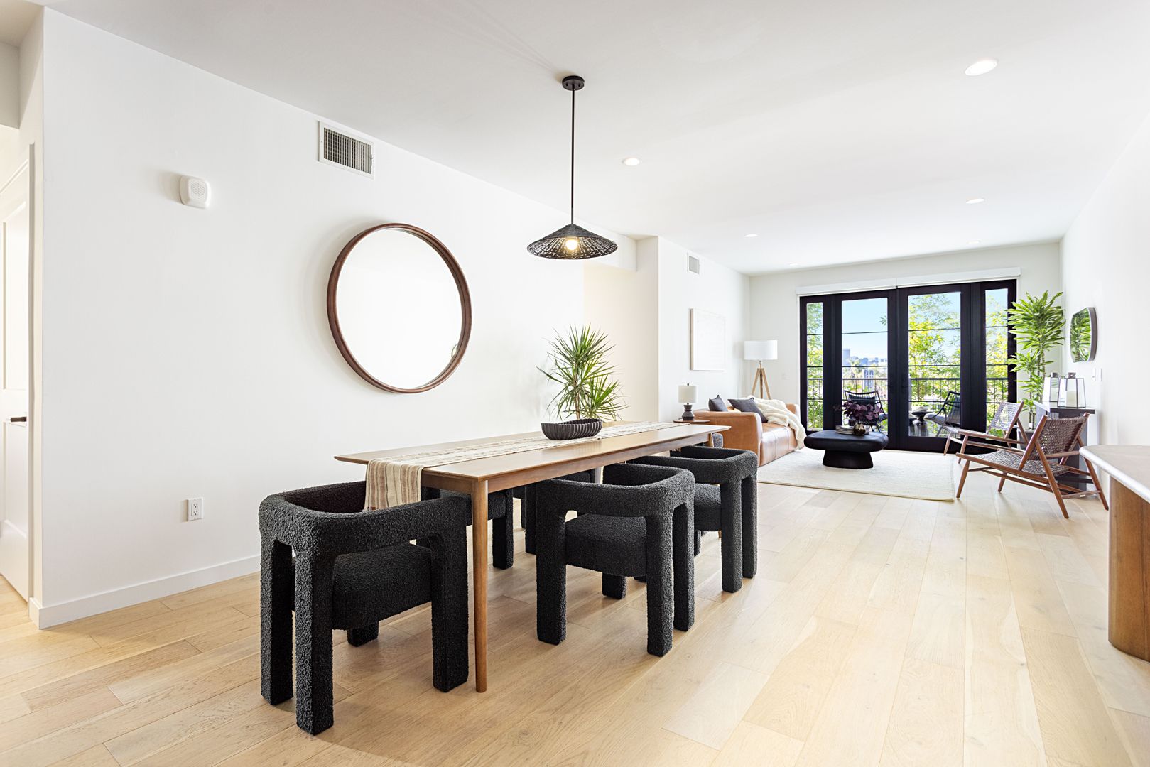 The Estelle | BREF3 1333 ORANGE GROVE LLC 4 of 24