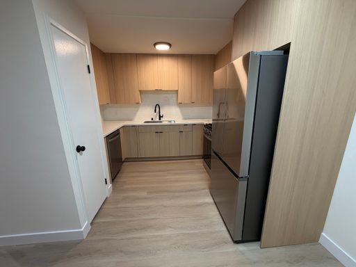 Venice Two-Bedroom Charm - Up to 6 Weeks Free - Free Parking – photo 1