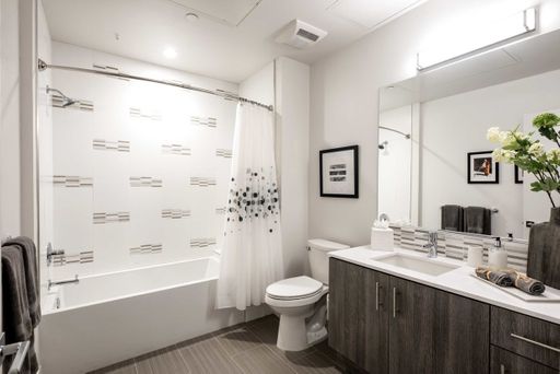 Seven West DTLA: Luxury Jr 1 Bed | 1 Bath | Parking Included | Near USC | Open House Friday 11 AM–3 PM – photo 1