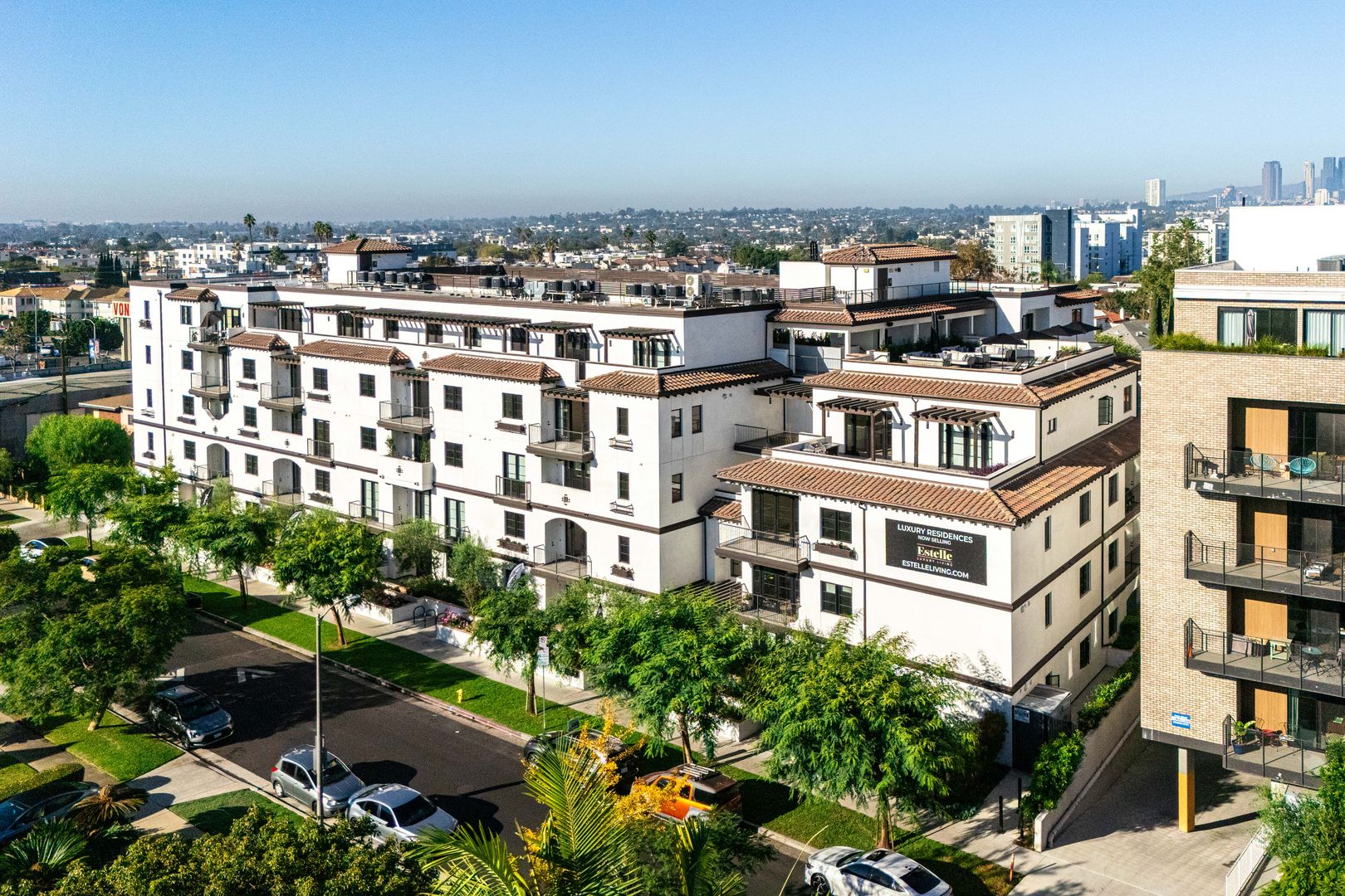 The Estelle | BREF3 1333 ORANGE GROVE LLC 2 of 23