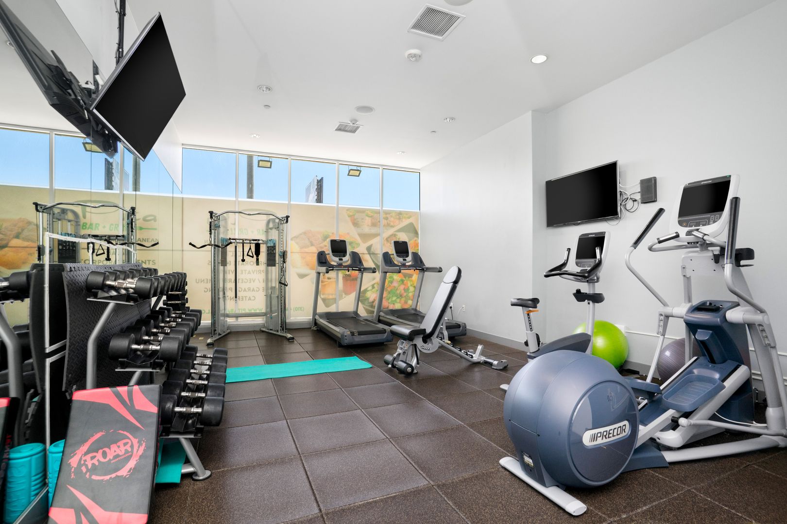 Gym at The BW (5 of 5)