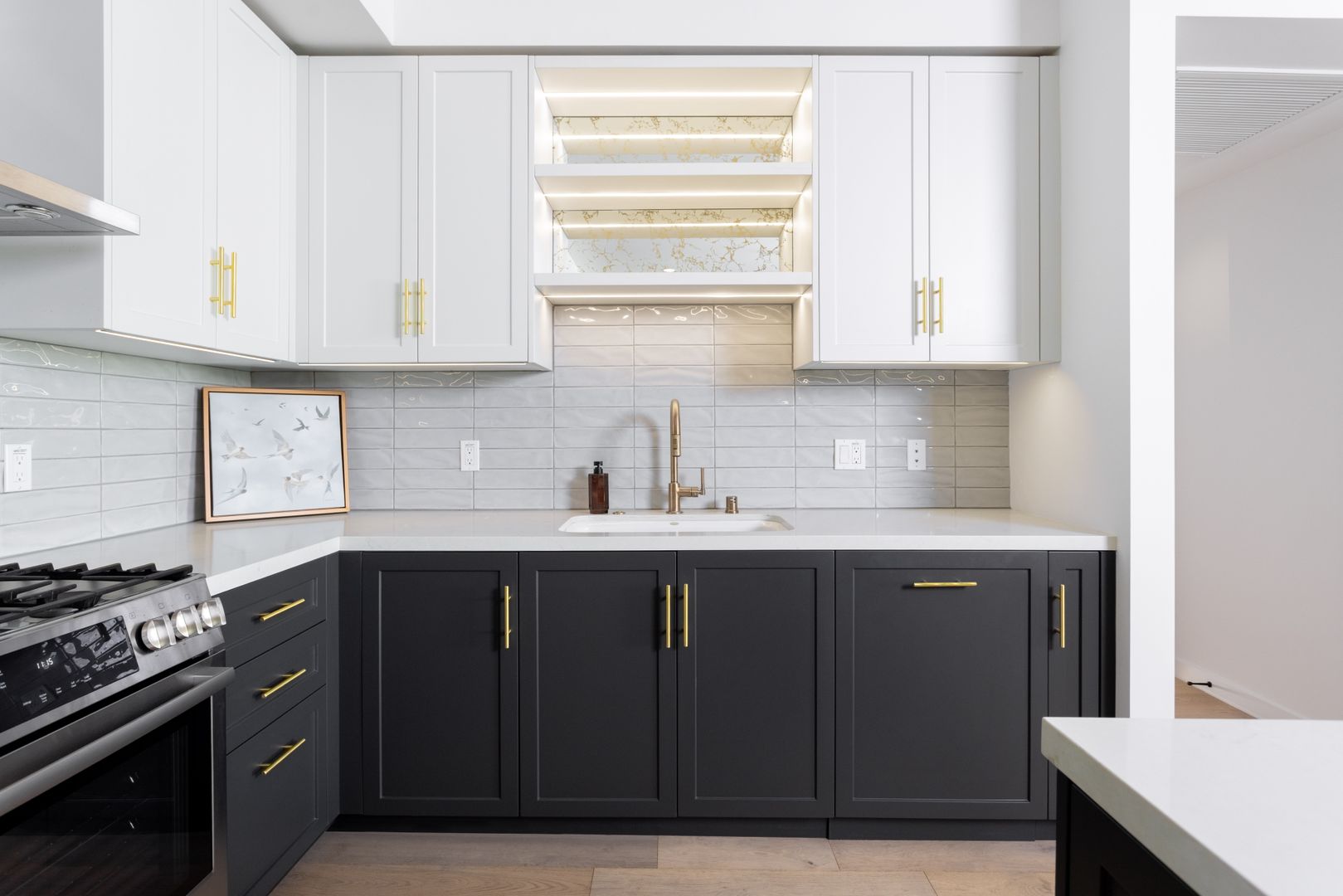 The Estelle | BREF3 1333 ORANGE GROVE LLC 3 of 24