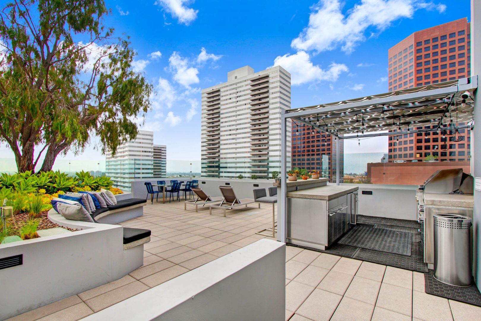 Roof deck at The BW (2 of 8)