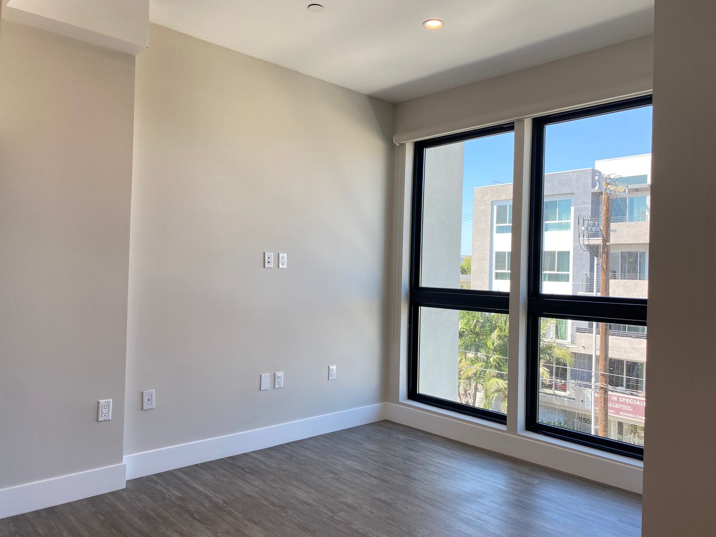 5550 Bonner LLC 3 of 18