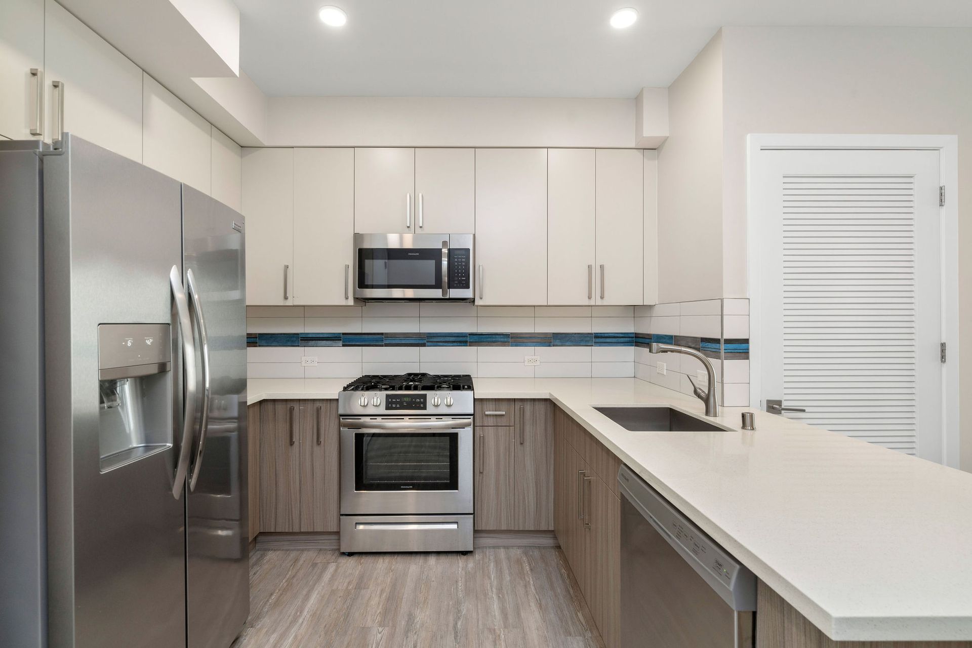 5550 Bonner LLC 2 of 12