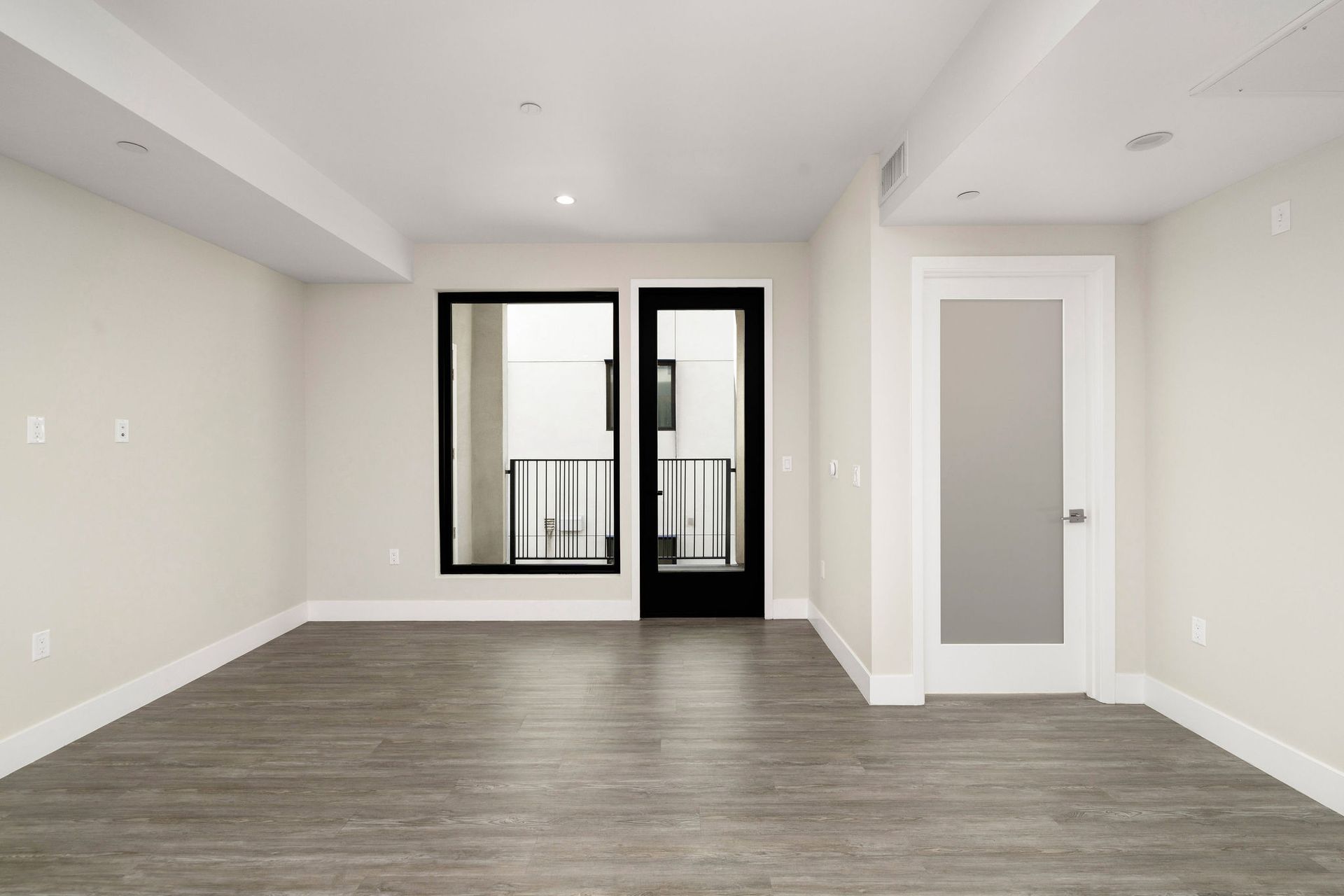 5550 Bonner LLC 5 of 12