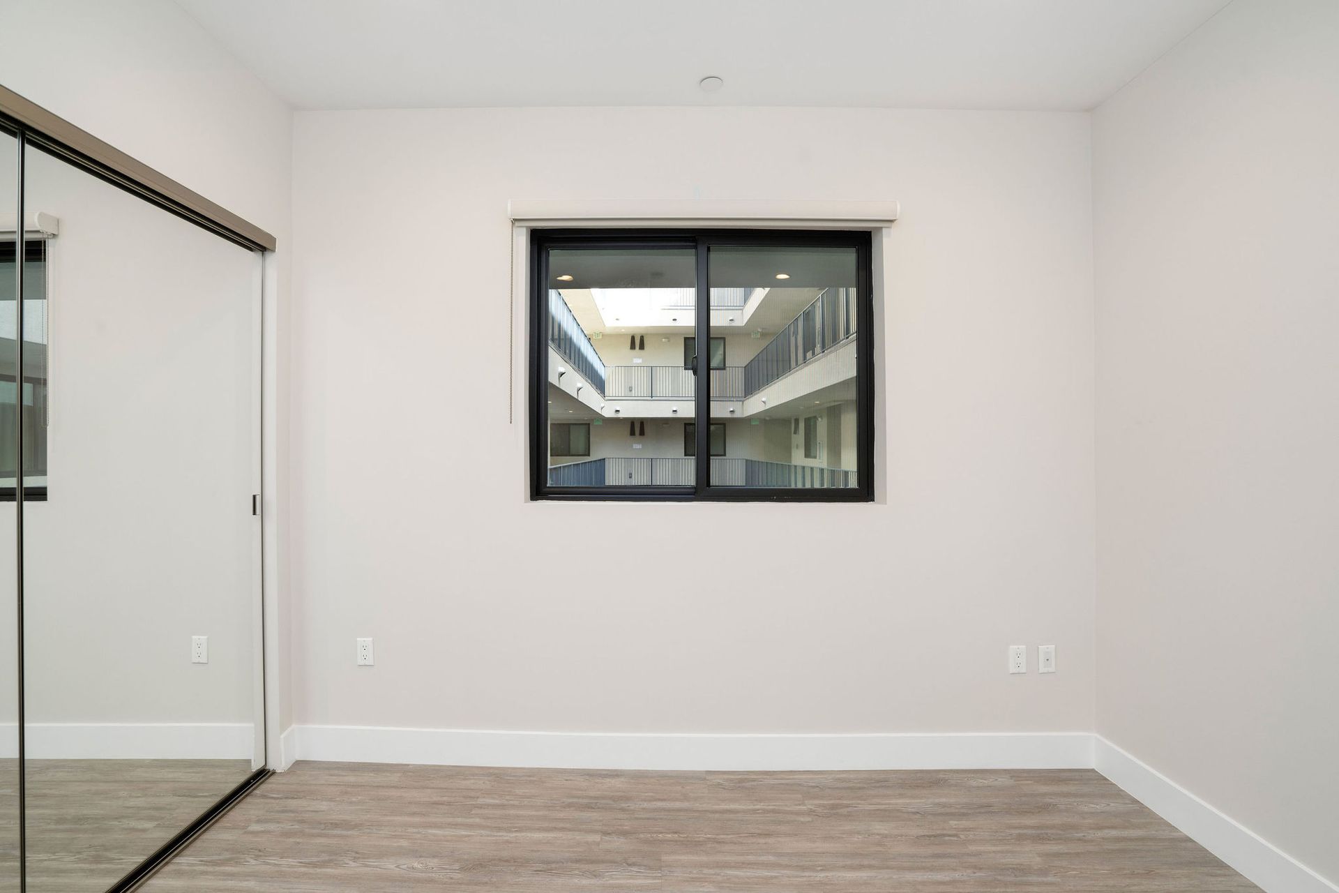 5550 Bonner LLC 9 of 12