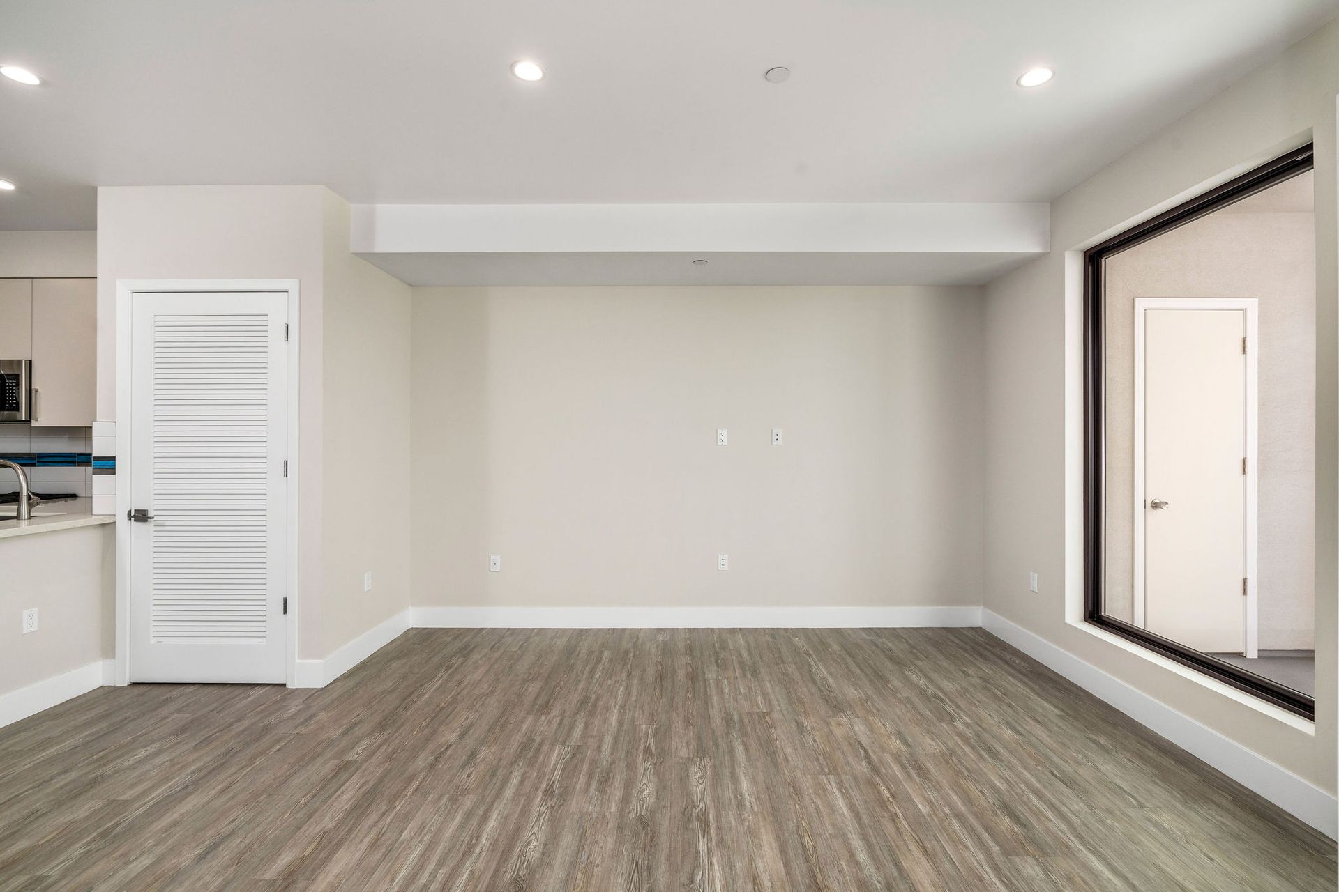 5550 Bonner LLC 7 of 12