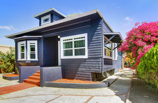 Los Angeles House: 1341 W. 25th Street